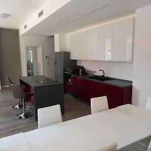 https://appartamento-via-casalino.it-lombardy.com